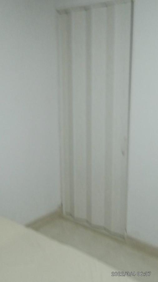 Hostal Arambulo Villavieja Buitenkant foto